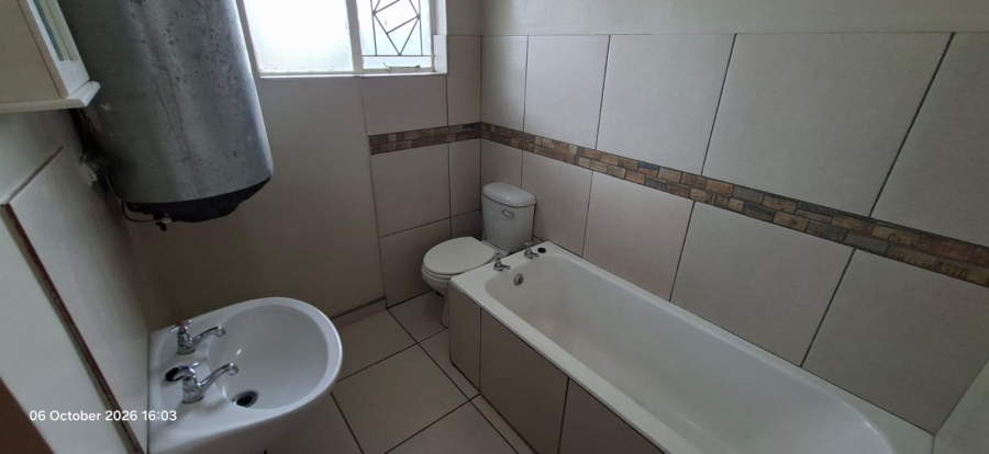 To Let 1 Bedroom Property for Rent in Navalsig Free State